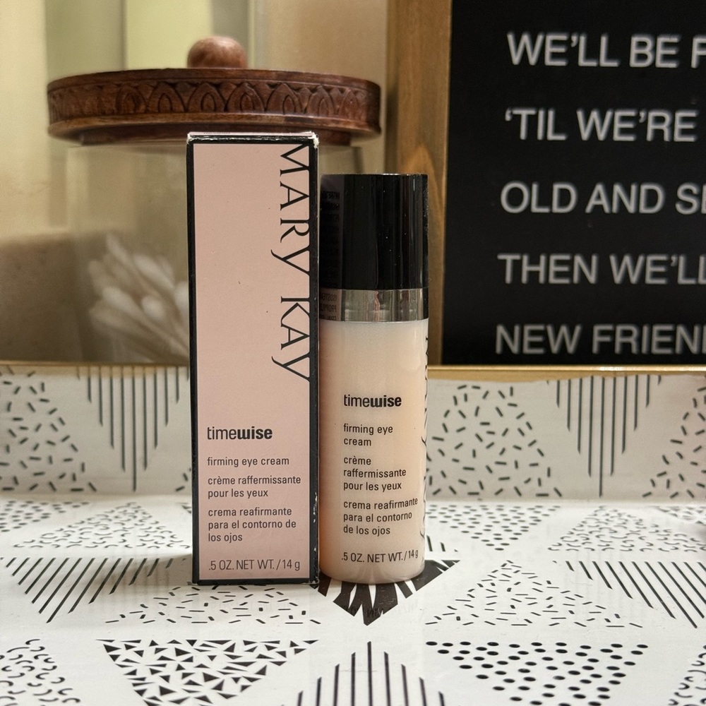 NIB MaryKay TimeWise Firming Eye Cream